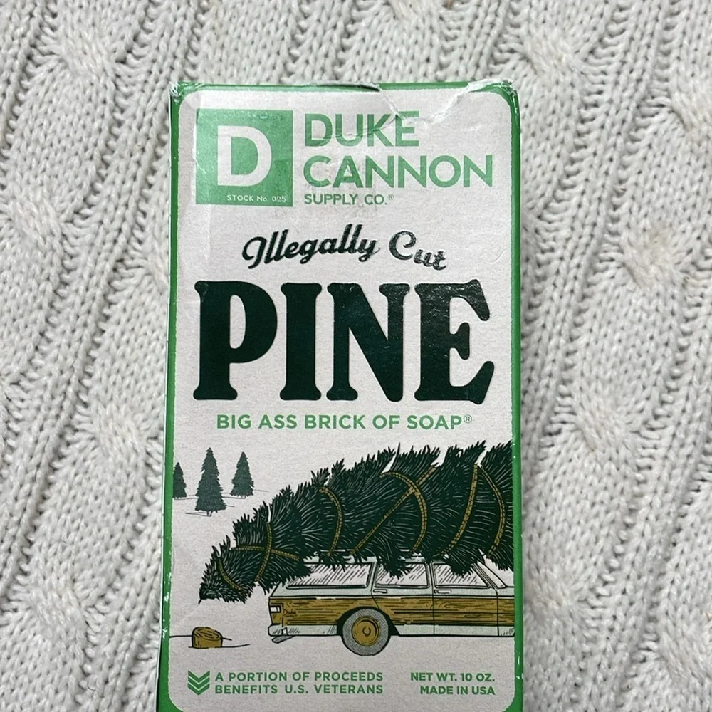 NWOT Duke Cannon Supply Co Bar soap “Illegally Cut Pine” “Big Ass Brick of Soap”